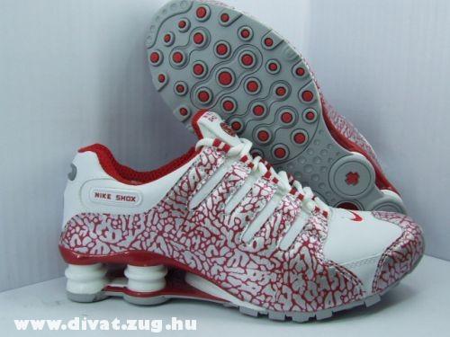 Nike Shax