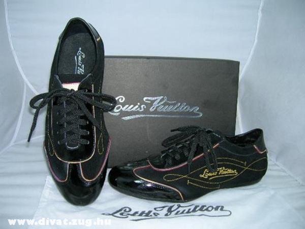 Fekete Louis Vuitton sport