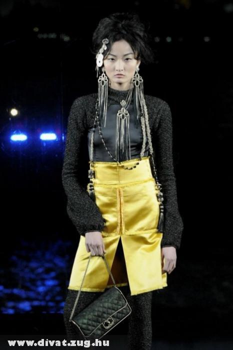 Chanel, Nem egy utcai viselet