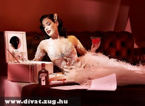 Dita Von Teese: Stílusa divatot teremt