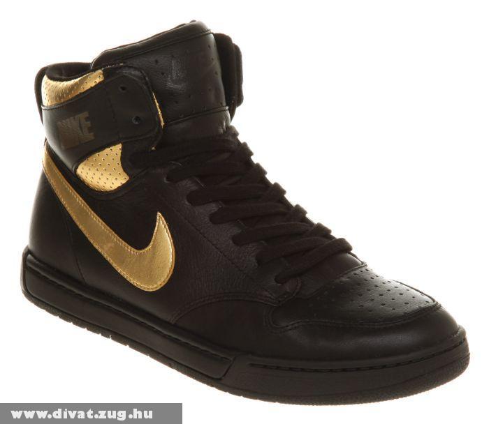 Fekete-arany Nike Air