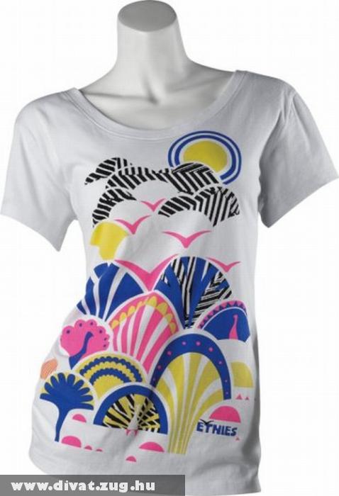 Peacock Paradise Boyfriend Tee