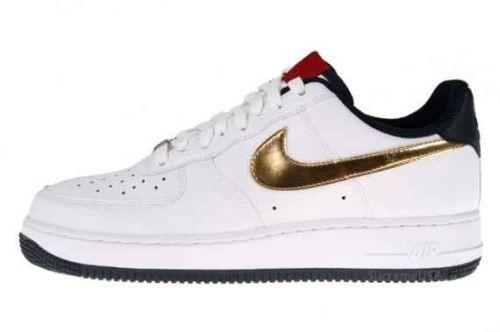 Nike fehér cipõ